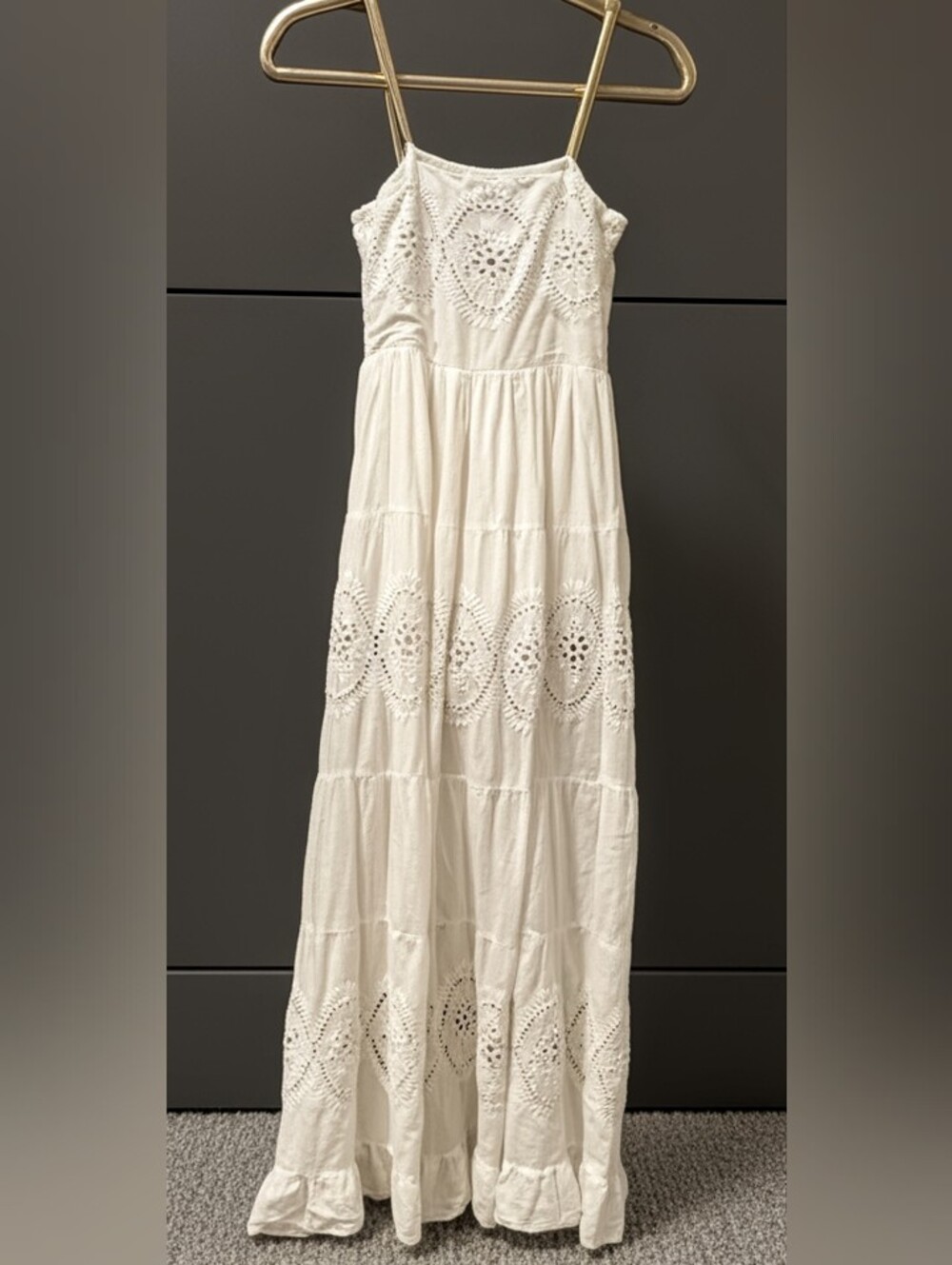 NAOO Beautiful White Embroidered Eyelet Midi Sundress S